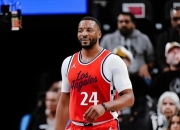 3377-奥兰多魔术迎NBA季后赛关键赛；今晨远射贴柱；目标明确；心理建设被强调的简单介绍